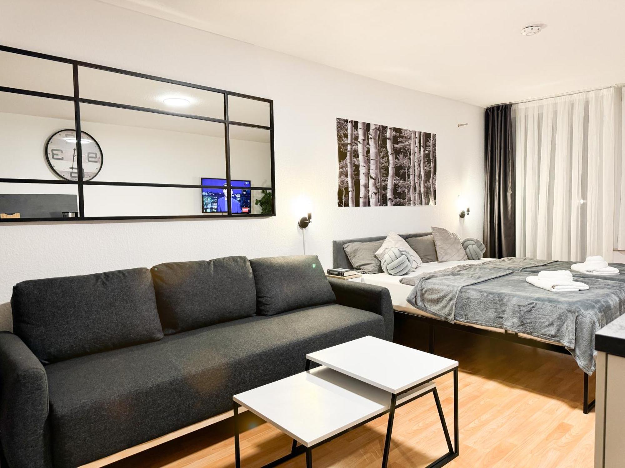 Modern Living In Karlsruhe - Frieden Apartments ภายนอก รูปภาพ
