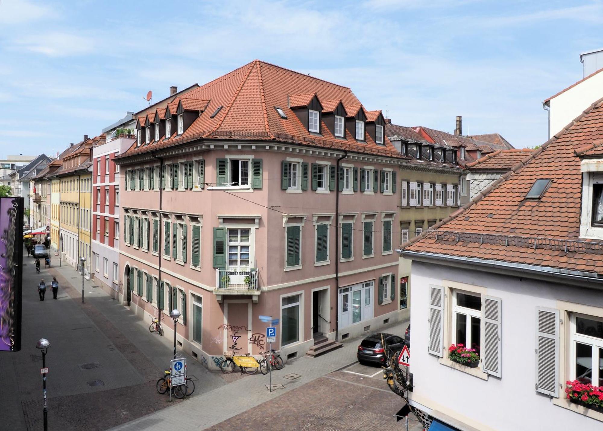 Modern Living In Karlsruhe - Frieden Apartments ภายนอก รูปภาพ